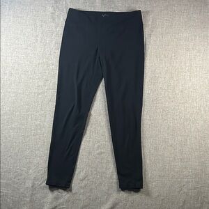 TNA Classic Black Leggings